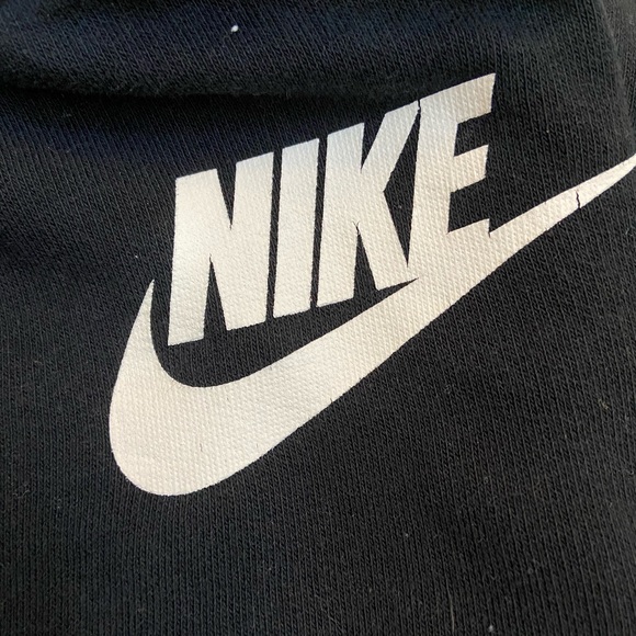 Nike Sweatpants - Picture 2 of 4